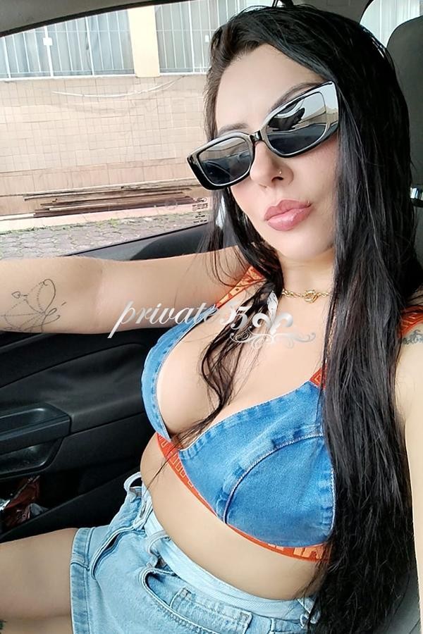 ALINE WORM - Acompanhantes Blumenau