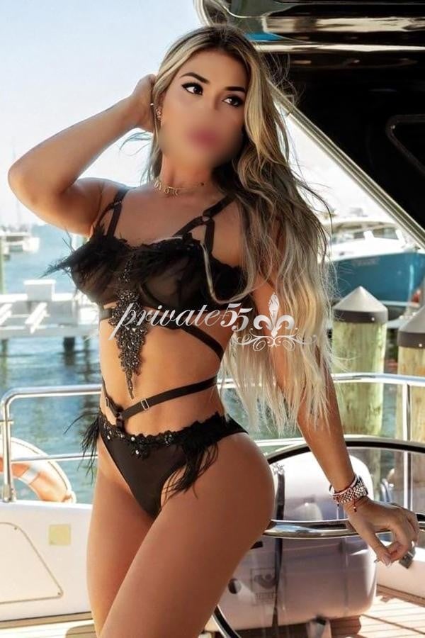 LARISSA PRADO - Acompanhantes Porto Alegre