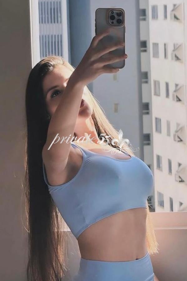 LAURA BITTENCOURT - Acompanhantes Florianópolis