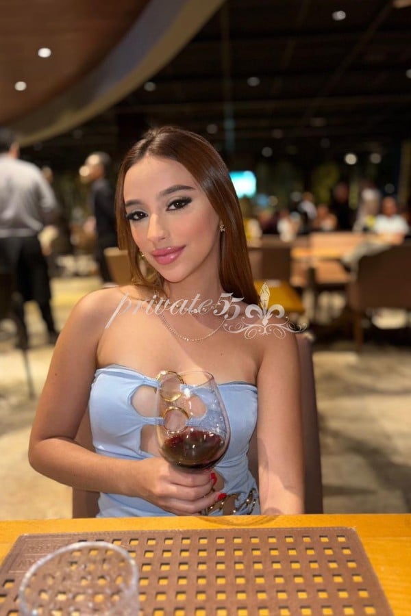 POLYANA MACHADO  - Acompanhantes Curitiba