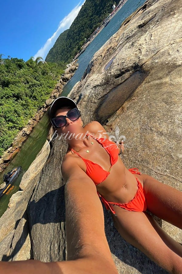 AMANDA DUARTE - Acompanhantes Balneário Camboriú