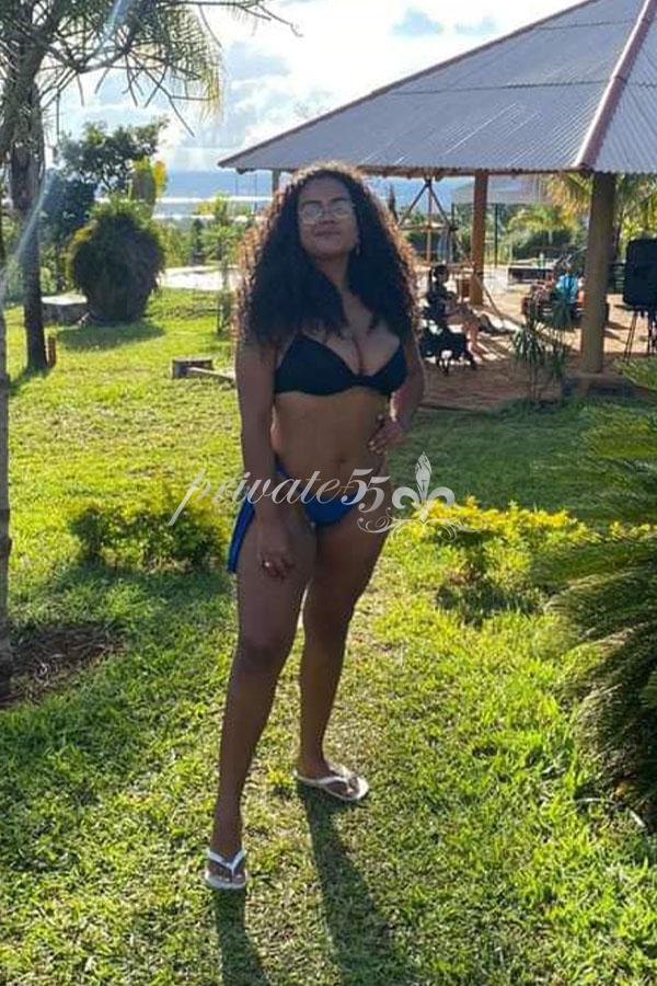 ARIADNE BRONX - Acompanhantes Balneário Camboriú