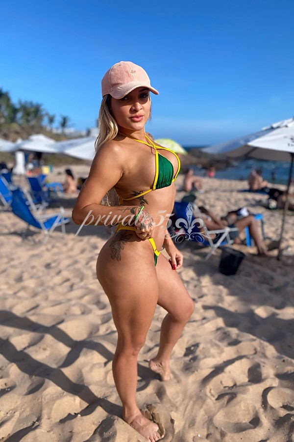 CAROLINE  FORBES  - Acompanhantes Balneário Camboriú