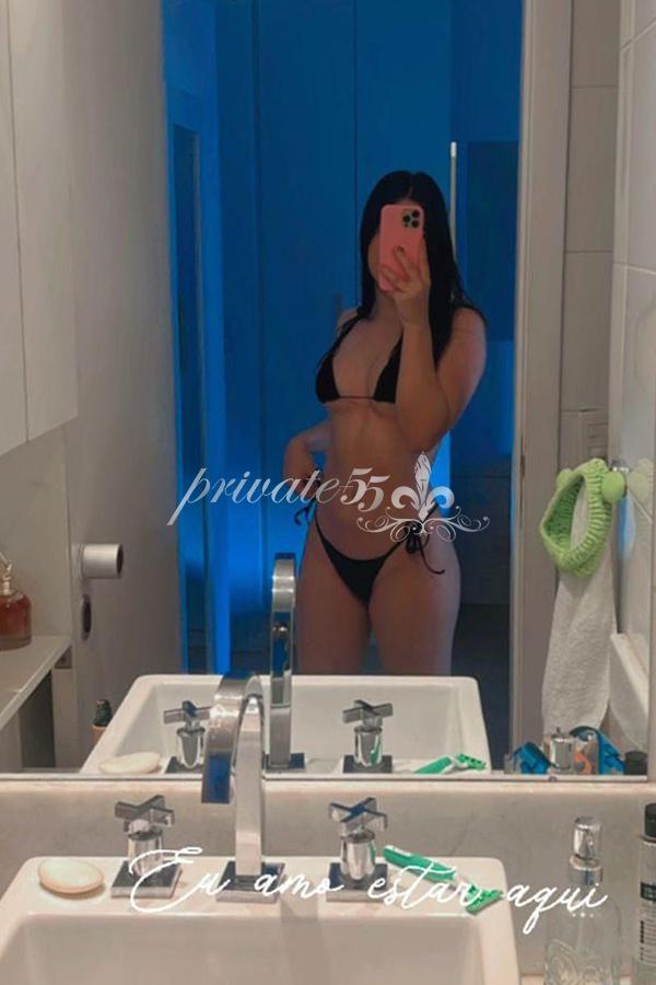 CLARA QUEIROZ - Acompanhantes Balneário Camboriú