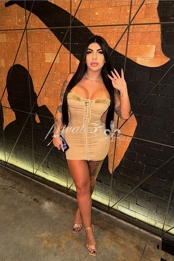 Gabi Guimarães - Acompanhantes Balneário Camboriú - Acompanhantes BC - Acompanhantes SC