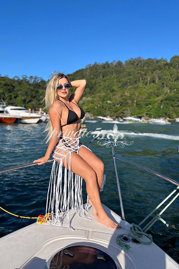 Gabi Machado - Acompanhantes Balneário Camboriú - Acompanhantes BC - Acompanhantes SC