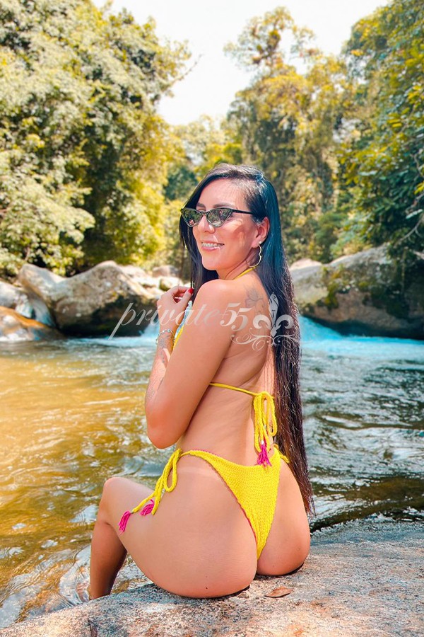 ÍRIS FERRARI - Acompanhantes Balneário Camboriú