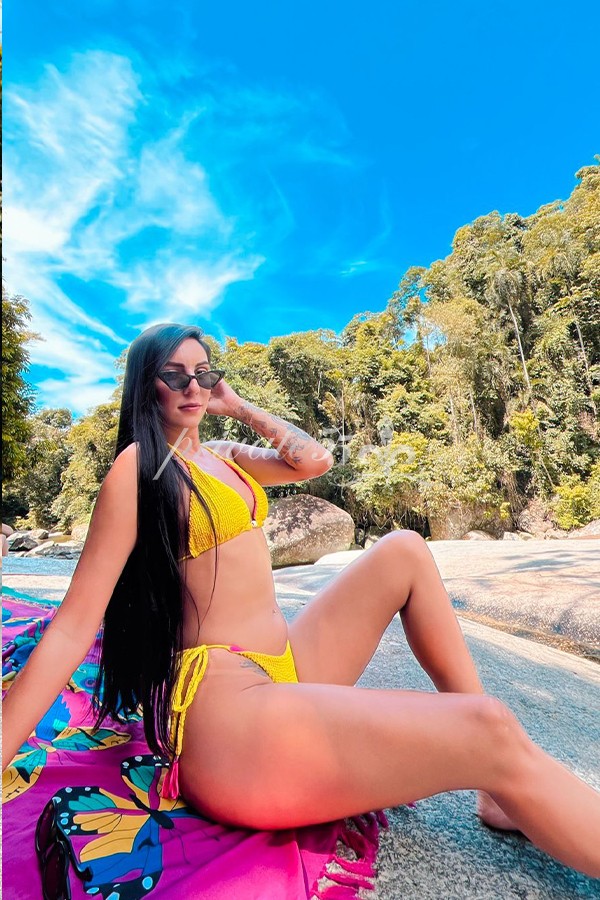 ÍRIS FERRARI - Acompanhantes Balneário Camboriú