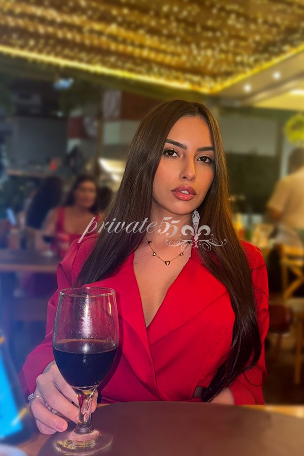 ISABELLA QUEIROZ - Acompanhantes Balneário Camboriú