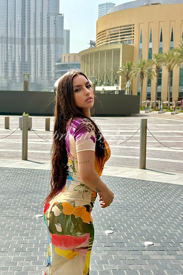 ISABELLA QUEIROZ - Acompanhantes Balneário Camboriú