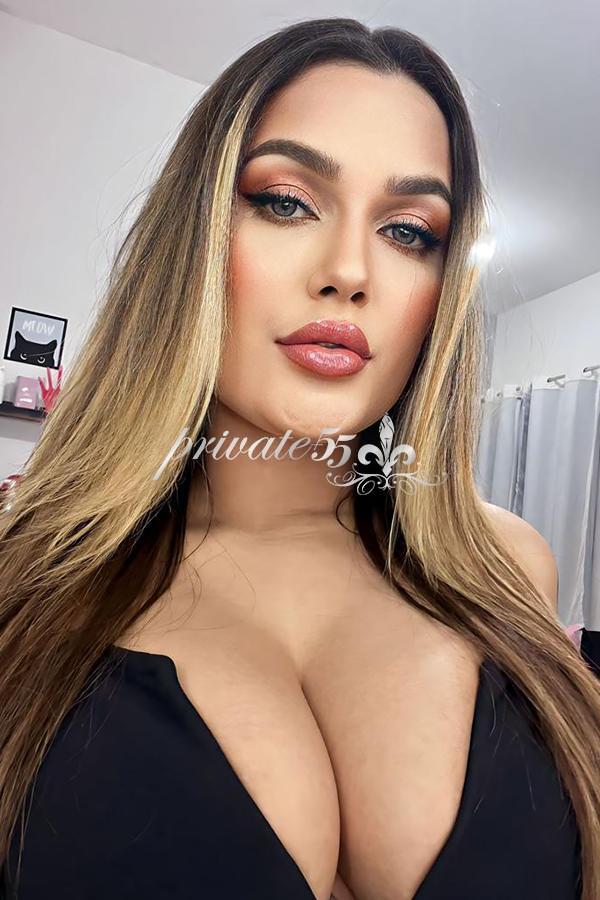 ISABELLA ROSSI - Acompanhantes Balneário Camboriú