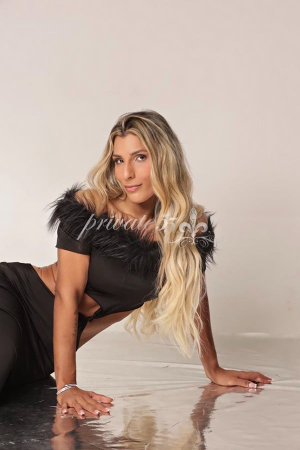 ISABELLE BUENO - Acompanhantes Goiânia
