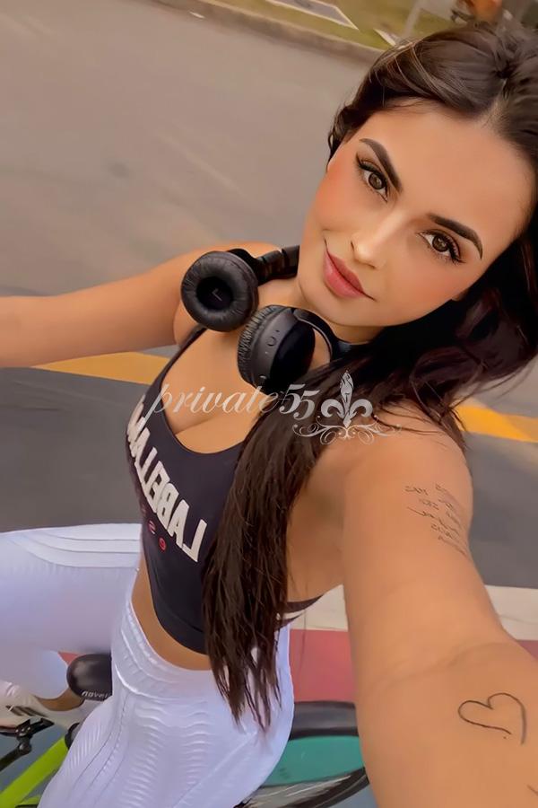 JÚLIA PEIXOTO - Acompanhantes Balneário Camboriú