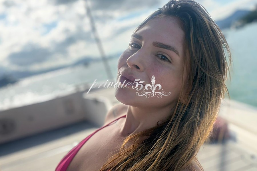 LARA RUIVA - Acompanhantes Balneário Camboriú