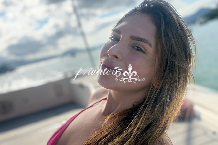 LARA RUIVA - Acompanhantes Balneário Camboriú