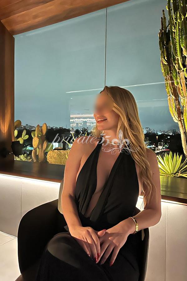 LARISSA PIZOTTI - Acompanhantes Balneário Camboriú