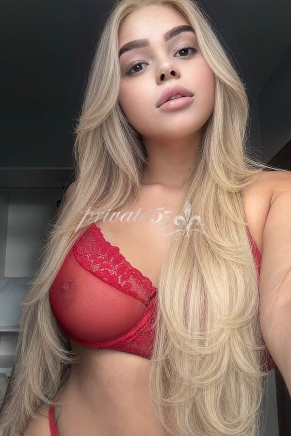 LORENA  MARTINS  - Acompanhantes Balneário Camboriú