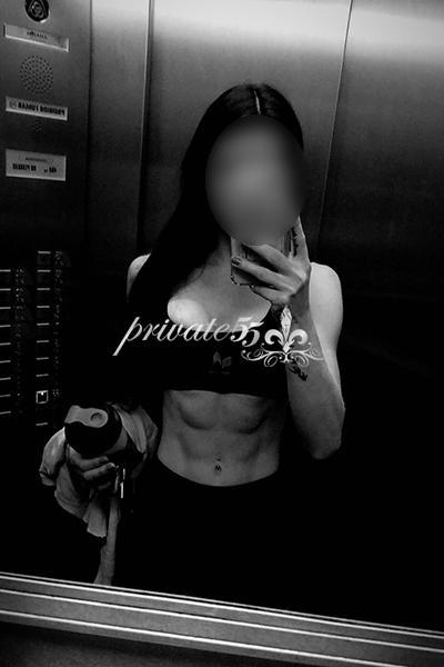 LÍVIA LAMBERTINI - Acompanhantes Balneário Camboriú