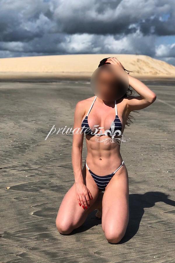 LÍVIA LAMBERTINI - Acompanhantes Balneário Camboriú
