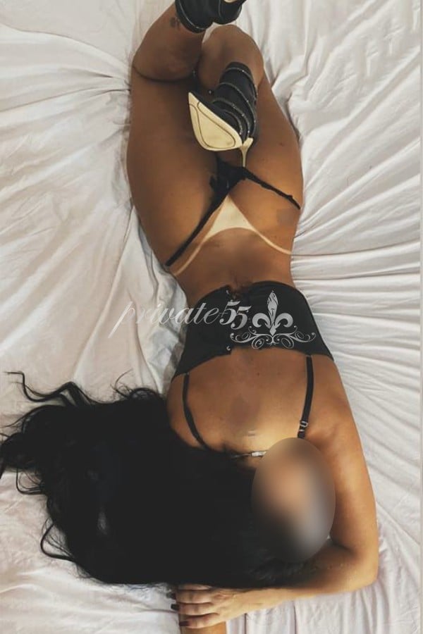 MORENA  SENSUAL  - Acompanhantes Balneário Camboriú