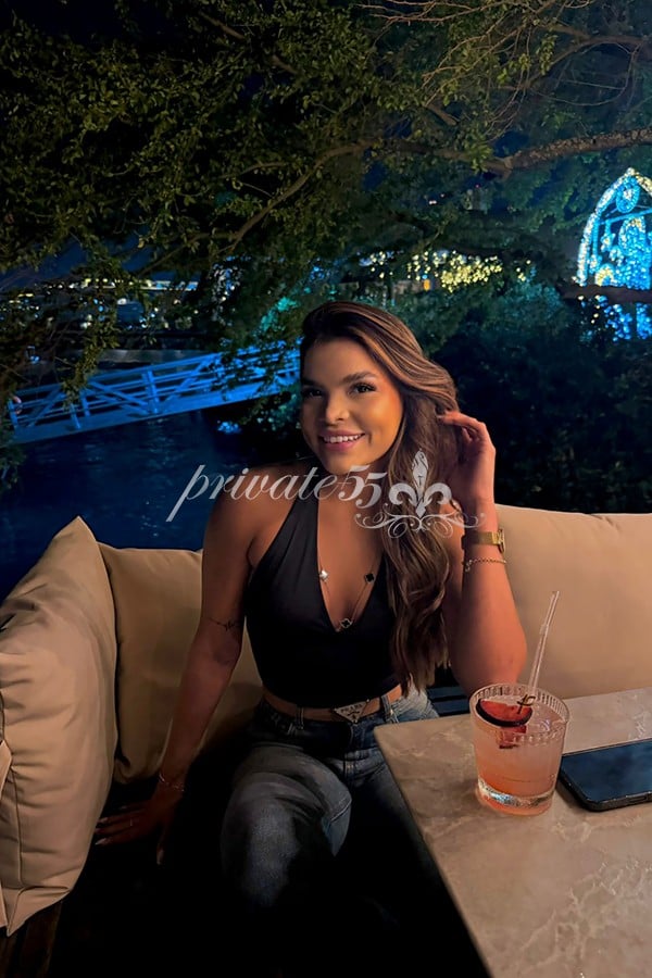 PÉROLA MARTINS - Acompanhantes Balneário Camboriú