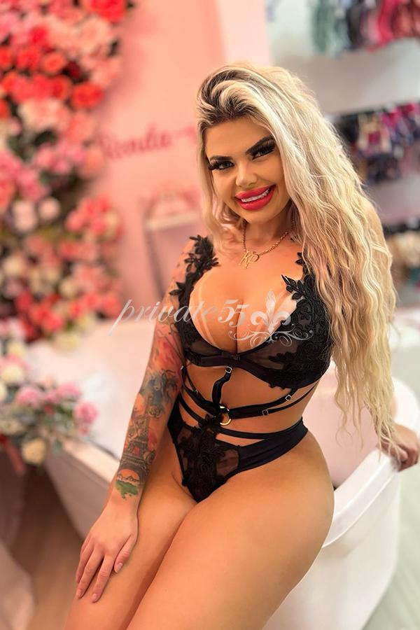 PIETRA CASTELLANI - Acompanhantes Balneário Camboriú
