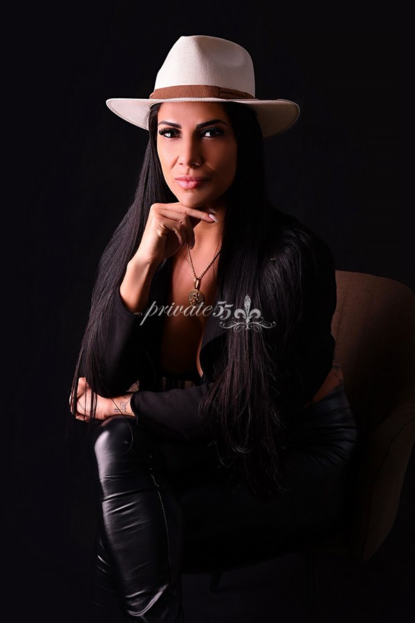 SARAH PADILHA - Acompanhantes Balneário Camboriú