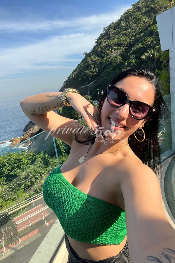 THAÍS DE VARGAS - Acompanhantes Balneário Camboriú