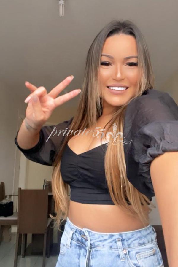 PAOLA ESCOBAR - Acompanhantes Brasília