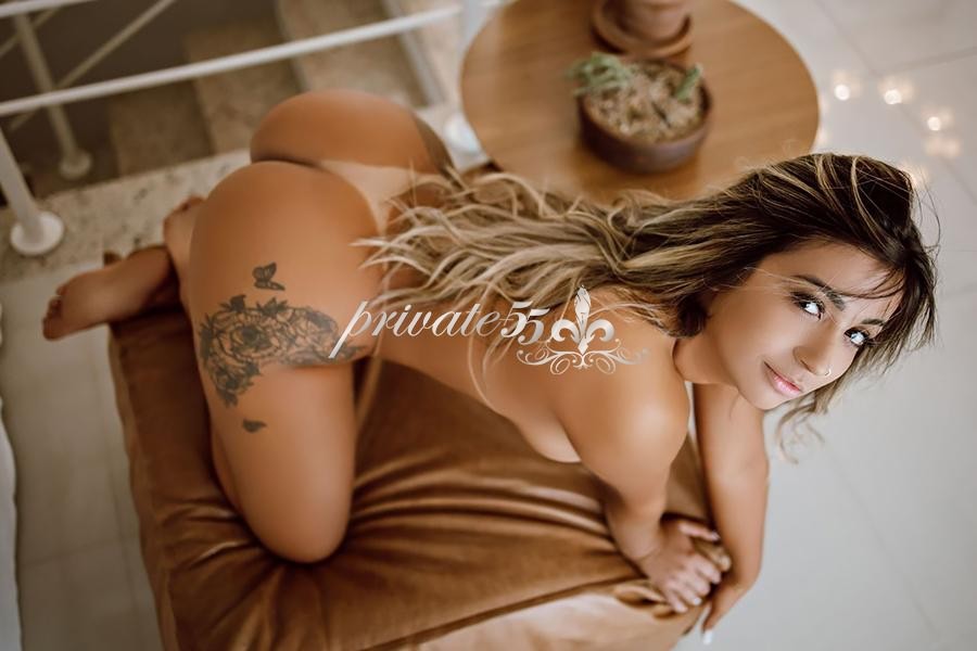VIVIAN PETIT - Acompanhantes Balneário Camboriú