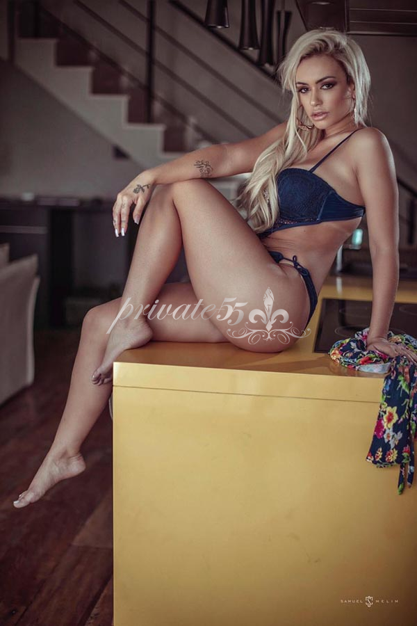 Antonella R - Acompanhantes Belo Horizonte - Acompanhantes BH - Acompanhantes MG