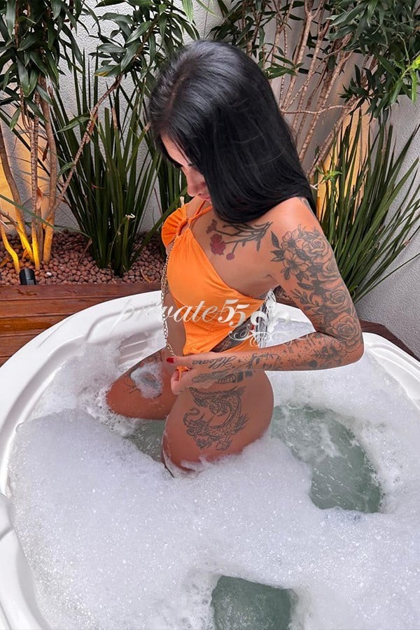 CAMILA BITTENCOURT - Acompanhantes Blumenau