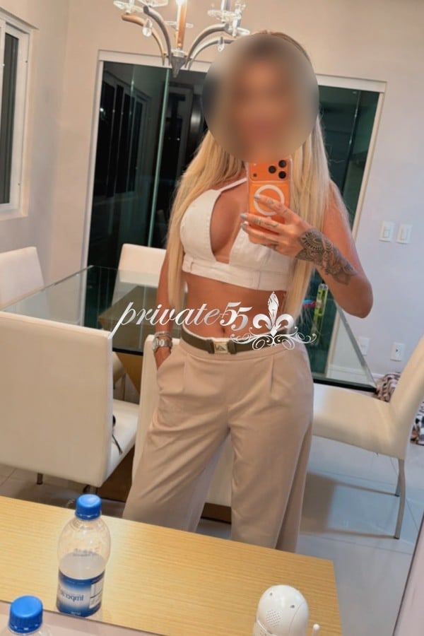 LARISSA MAIA - Acompanhantes Blumenau