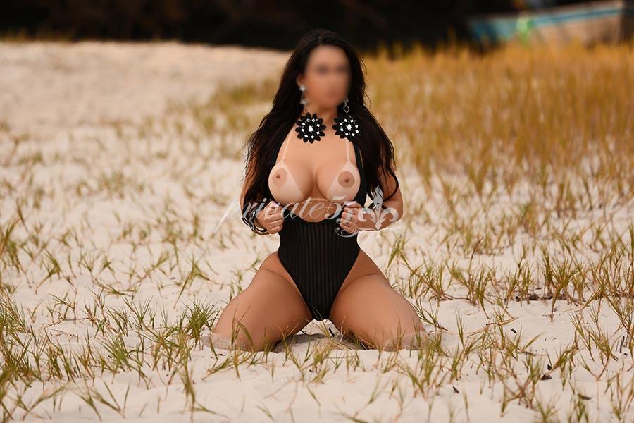 FABIANE MORENNO - Acompanhantes Brasília