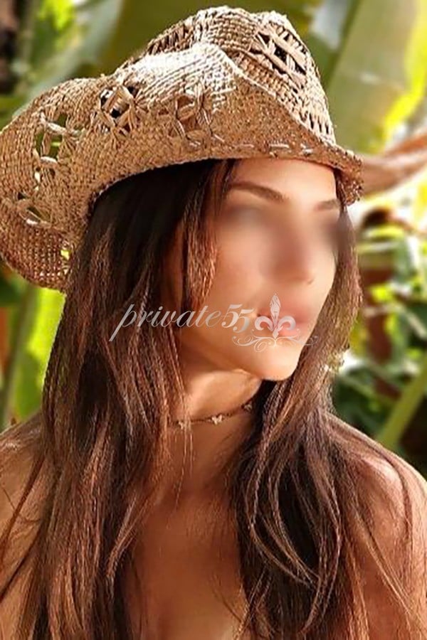 GIOVANA QUEIROZ - Acompanhantes Brasília