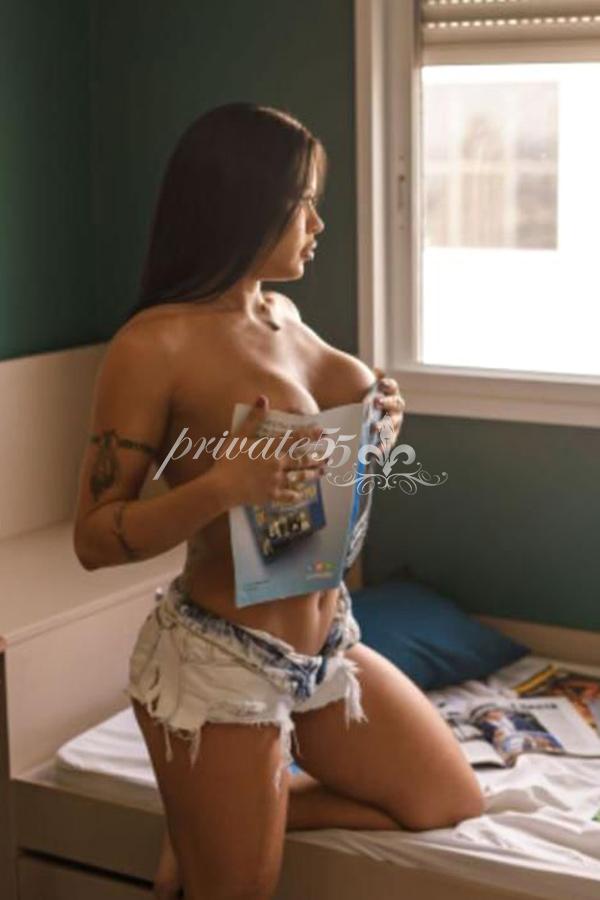 JACKELINE FERNANDES - Acompanhantes Brasília