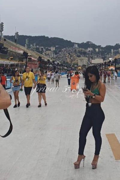 LARA MATTOS - Acompanhantes Brasília