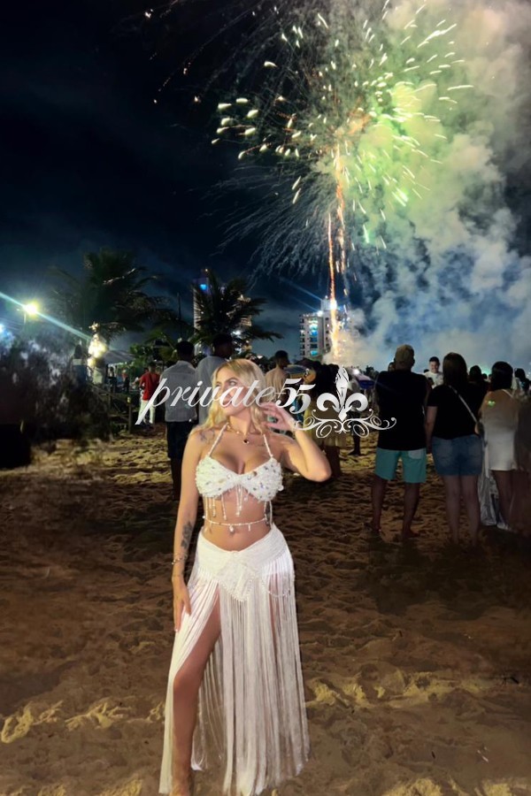 LARA MONETTI - Acompanhantes Brasília