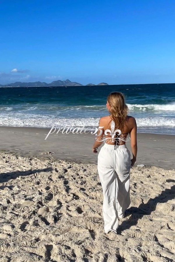 LARA MONETTI - Acompanhantes Brasília