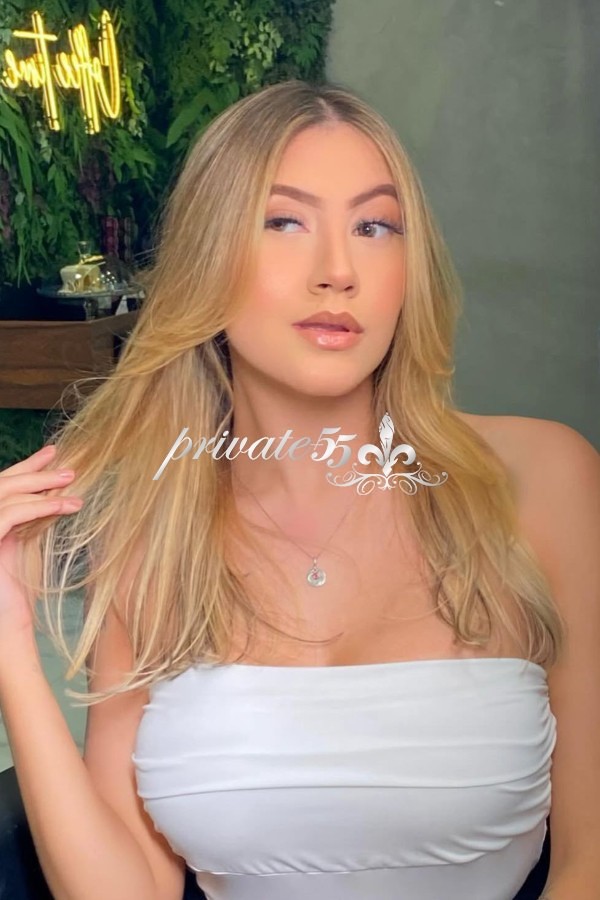 LARA MONETTI - Acompanhantes Brasília