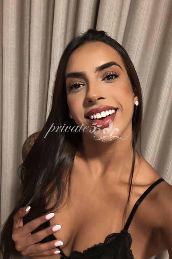 LUARA LACERDA - Acompanhantes Brasília