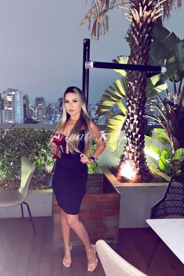 PAOLA ESCOBAR - Acompanhantes Brasília