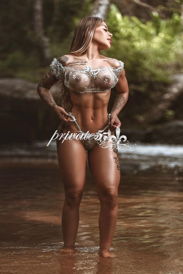 SABRINA FERRAZ - Acompanhantes Brasília