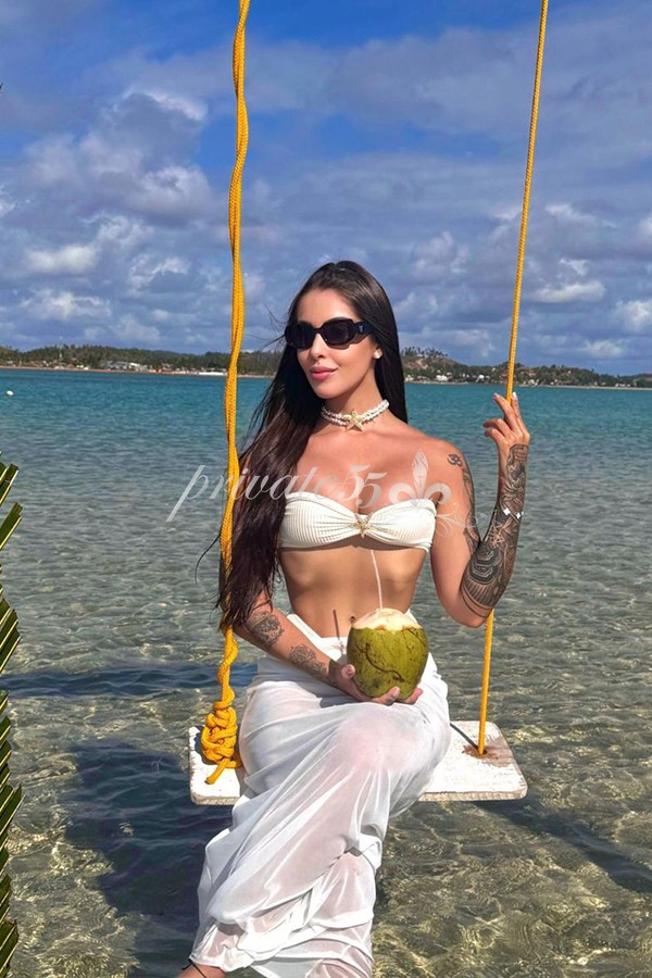 SOFIA NOWAK - Acompanhantes Brasília