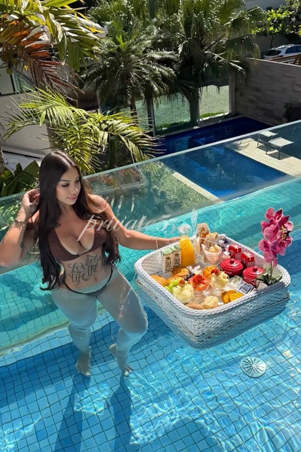 AMANDA RIBEIRO - Acompanhantes Curitiba