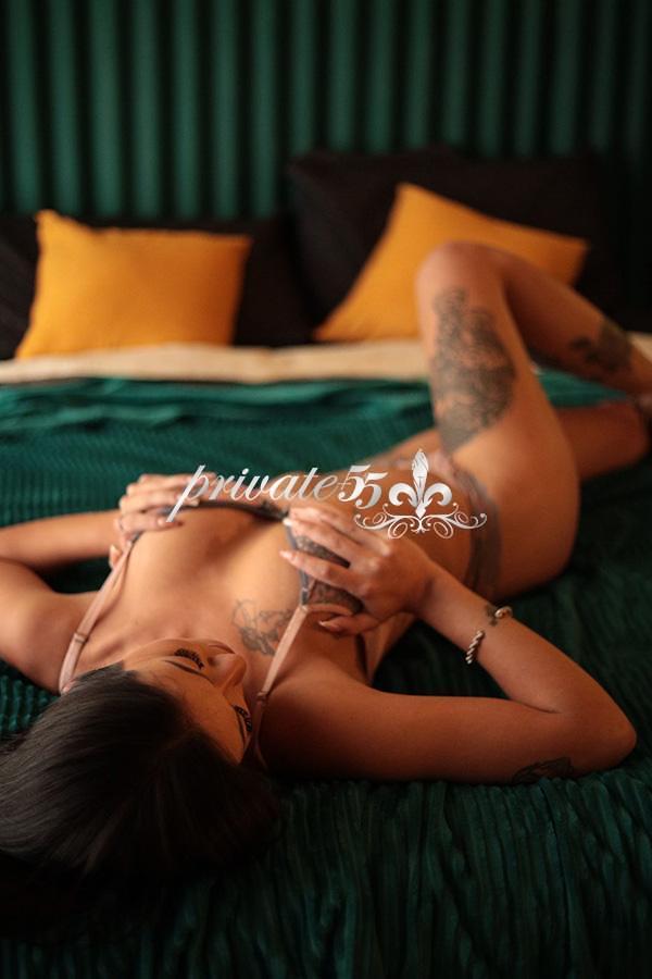 ANA SUZI - Acompanhantes Curitiba