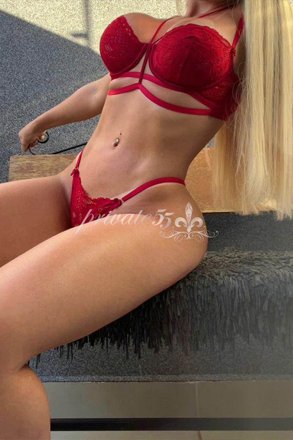 BARBIE DOURADO - Acompanhantes Curitiba