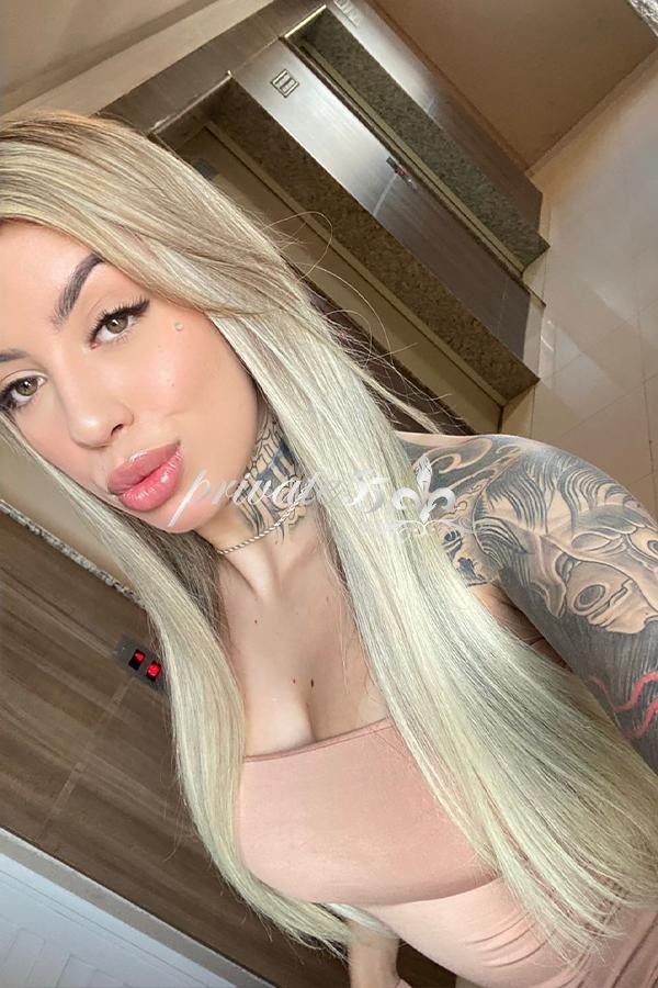 BEATRIZ PIETRA - Acompanhantes Curitiba