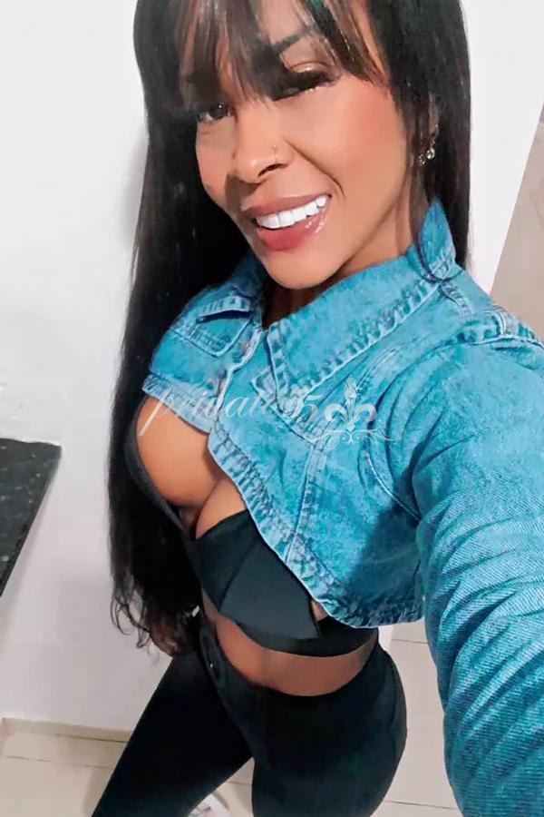 BÁRBARA CASTRO - Acompanhantes Curitiba