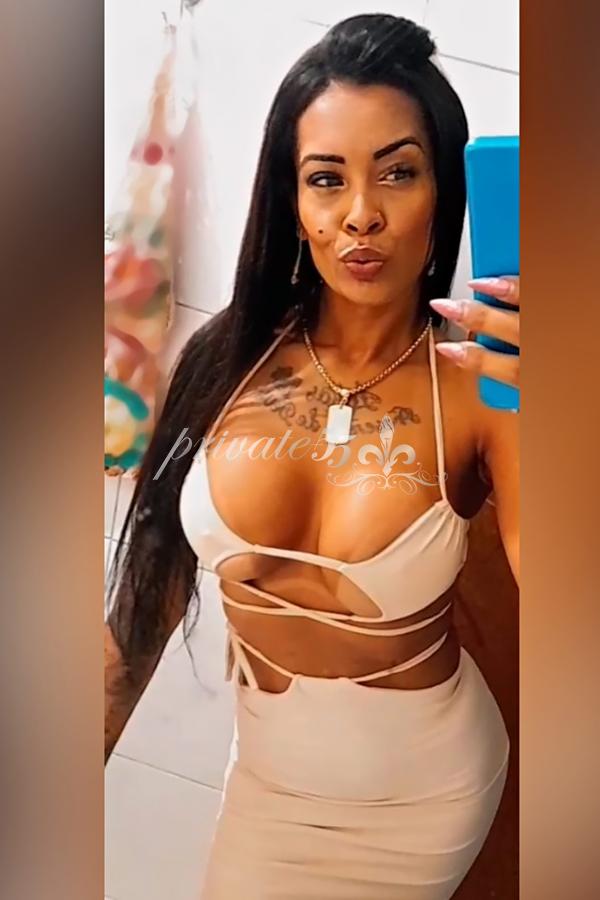 BÁRBARA CASTRO - Acompanhantes Curitiba